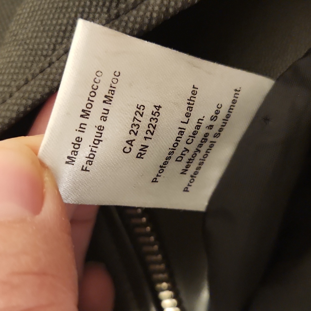 Leather jacket - Picture 11 of 11